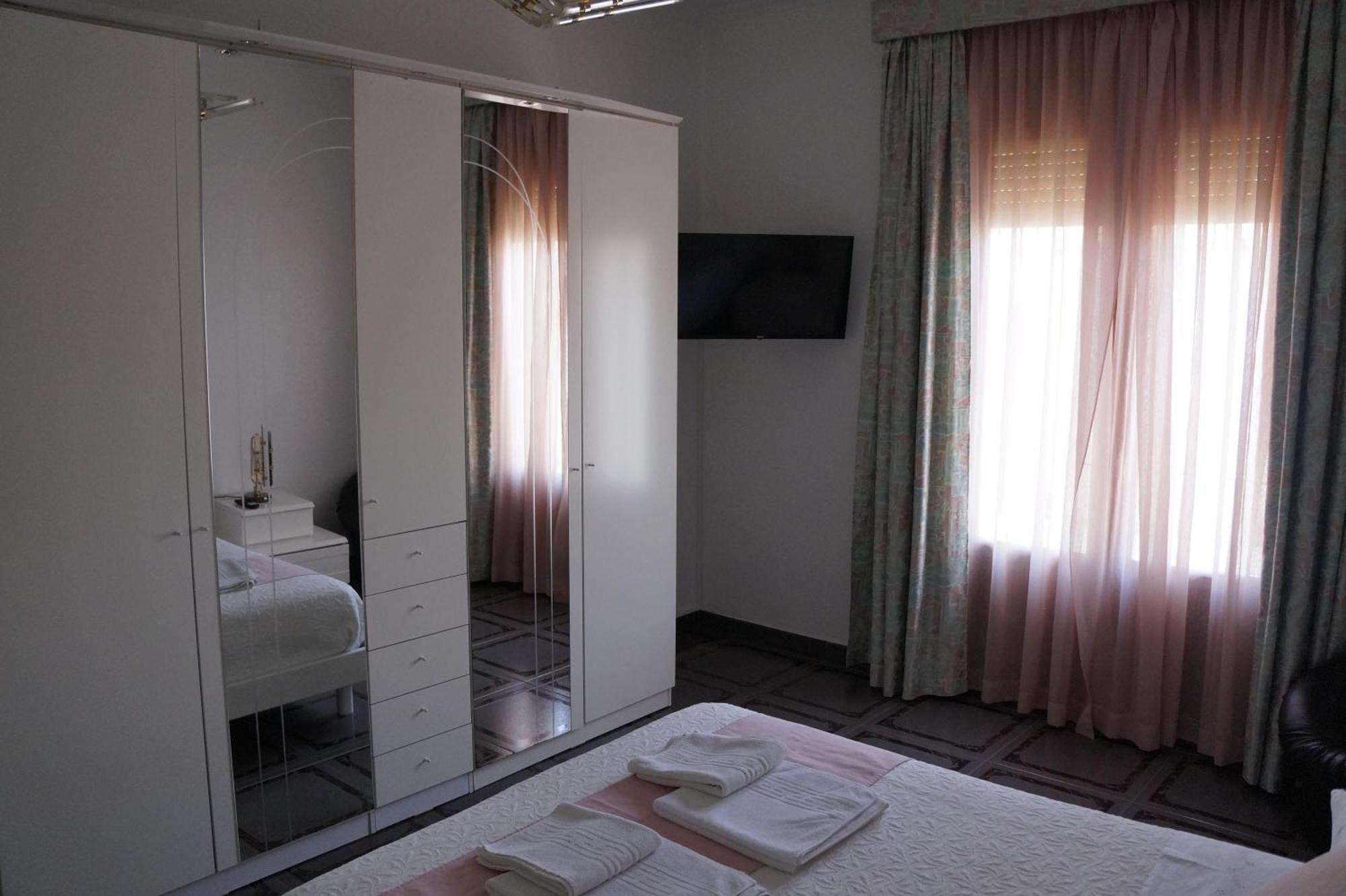 Apartamento Turistico Almagre Almagro Exterior photo